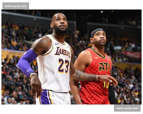 今日NBA：詹姆斯领衔湖人逆袭勇士 詹姆斯健康状况更新引关注